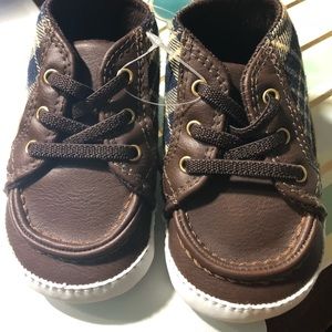 Brown and plaid. Slip on crib shoes. 3-6 mo NEW